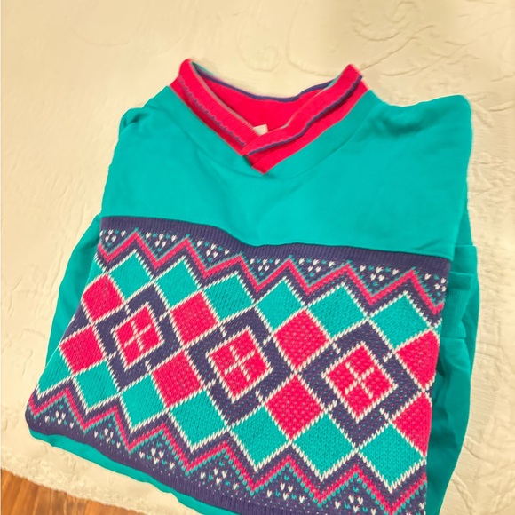 Colorful Geometric Pattern Sweater - Picture 2 of 4